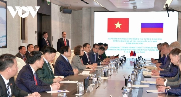 Government chief pushes LNG cooperation with Russia’s Novatek